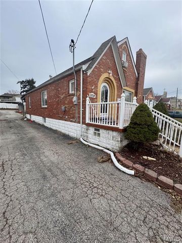 504 W Ripa Avenue, St Louis, MO 63125