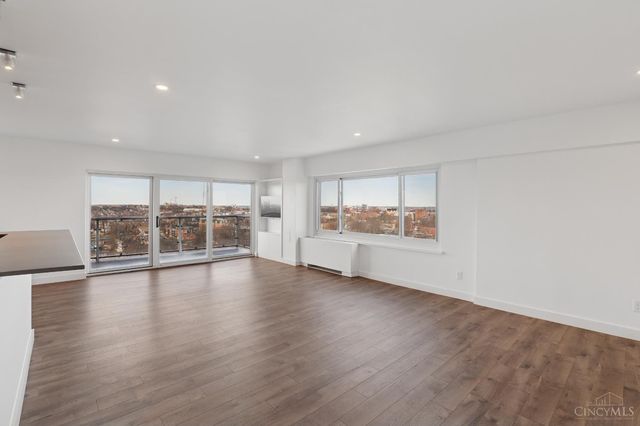 2200 Victory Parkway, Cincinnati, OH 45206