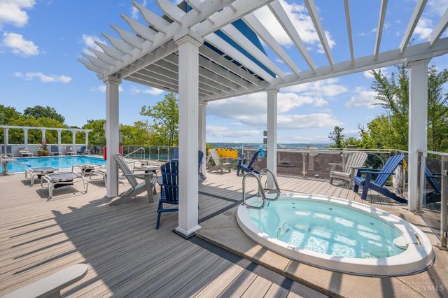 2200 Victory Parkway, Cincinnati, OH 45206