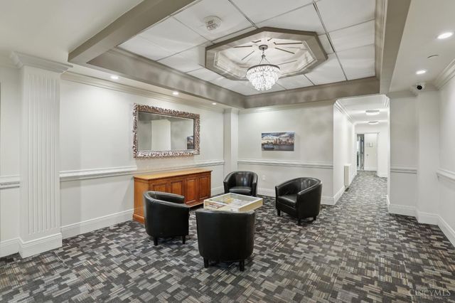 2200 Victory Parkway, Cincinnati, OH 45206