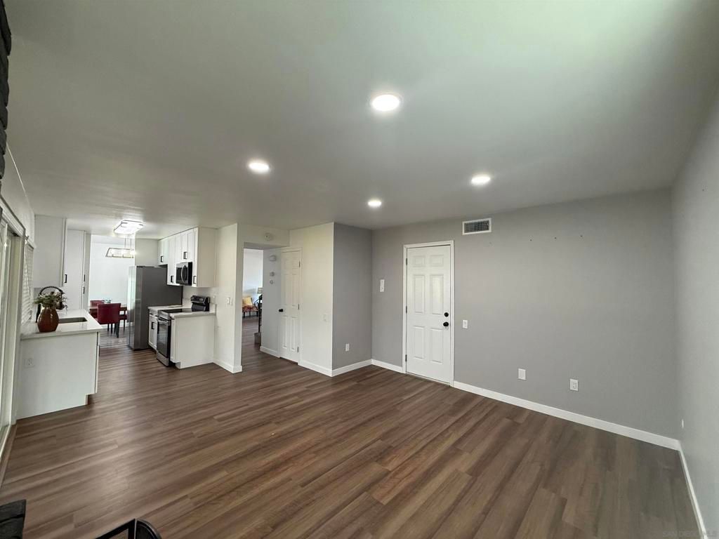 Image 20 of property listing at 3269 Carnell Ave, San Diego, CA 92154