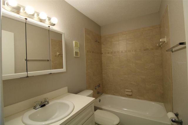 13731 JUNIPER BLOSSOM DRIVE 201, Tampa, FL 33618