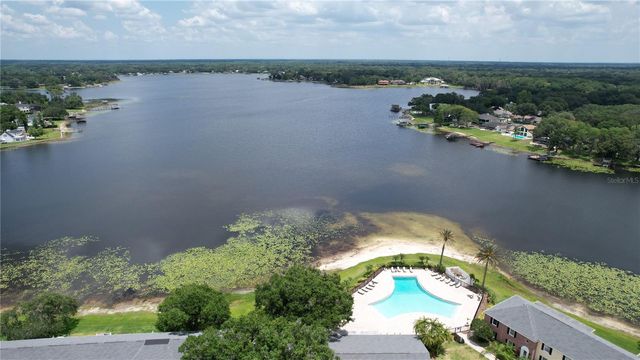 13731 JUNIPER BLOSSOM DRIVE 201, Tampa, FL 33618