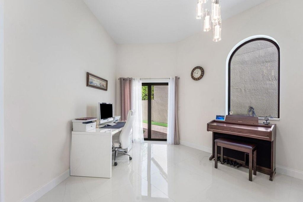 Image 29 of property listing at 23419 Mirabella Circle S, Boca Raton, FL 33433