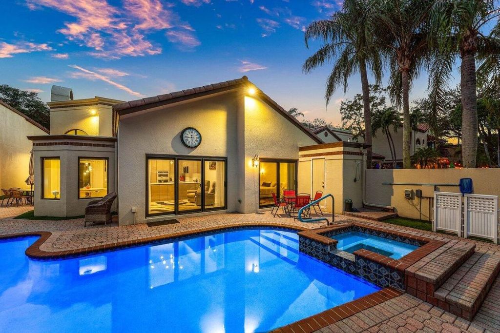 Image 51 of property listing at 23419 Mirabella Circle S, Boca Raton, FL 33433