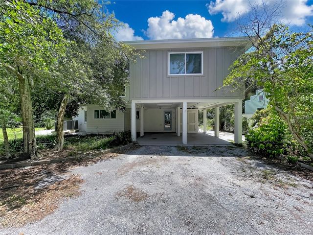 1275 MICKLER LANE, Tarpon Springs, FL 34689