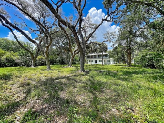 1275 MICKLER LANE, Tarpon Springs, FL 34689