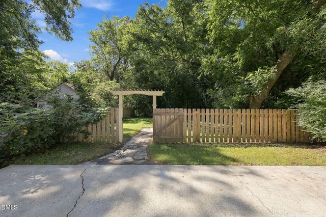 708 W Front Street, Burlington, NC 27215