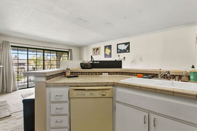 3683 S Bear J, Santa Ana, CA 92704