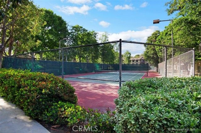 3683 S Bear J, Santa Ana, CA 92704