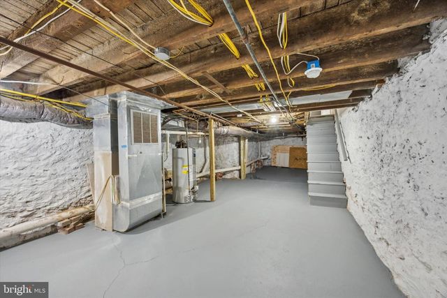 828 LELAND ST, Philadelphia, PA 19130