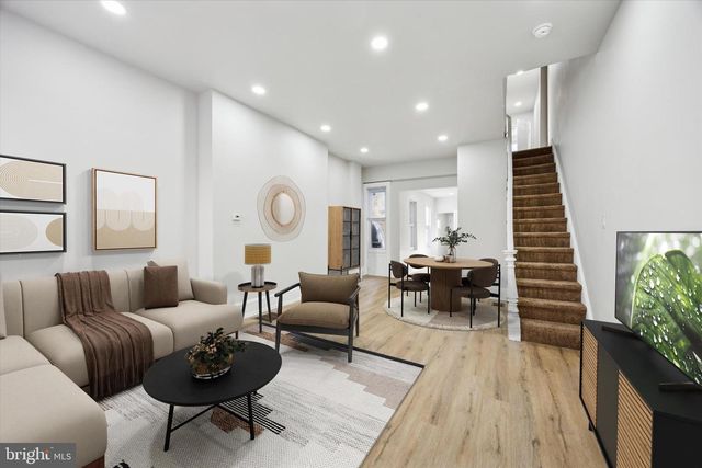 828 LELAND ST, Philadelphia, PA 19130