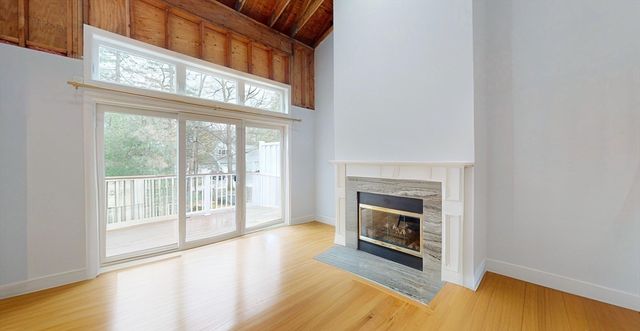 8 Knollwood Court 8, Burlington, MA 01803