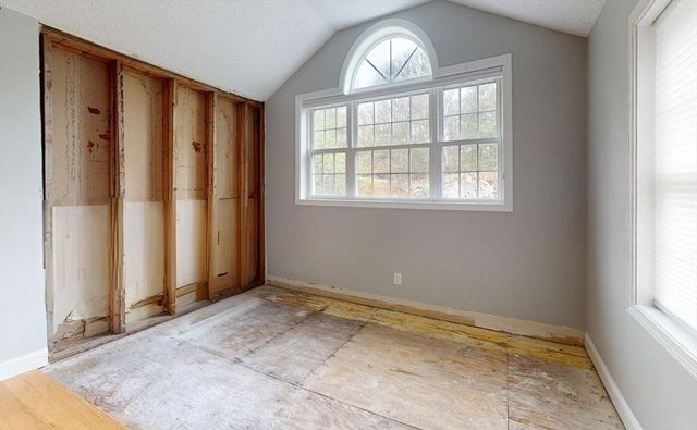 8 Knollwood Court 8, Burlington, MA 01803