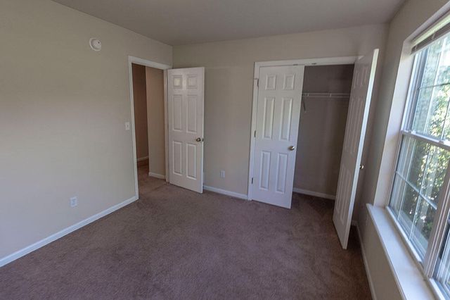 1900 FIELD ST, Columbia, MO 65203