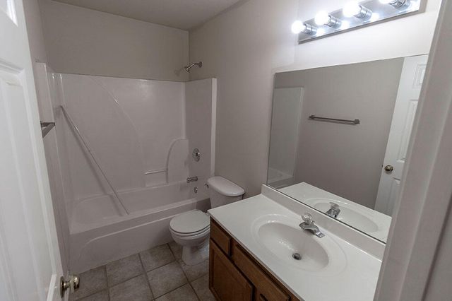 1900 FIELD ST, Columbia, MO 65203