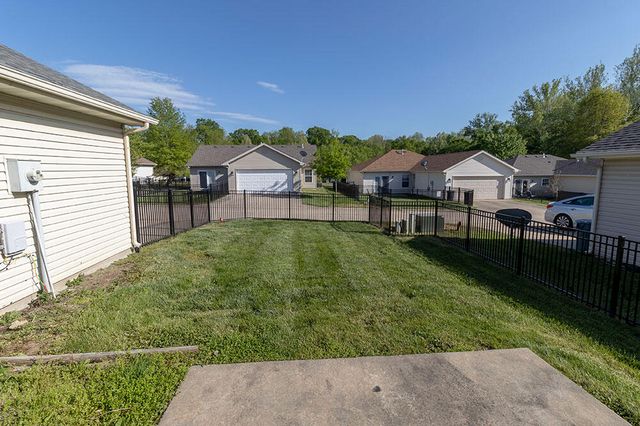 1900 FIELD ST, Columbia, MO 65203