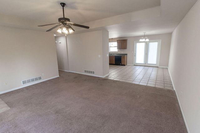 1900 FIELD ST, Columbia, MO 65203