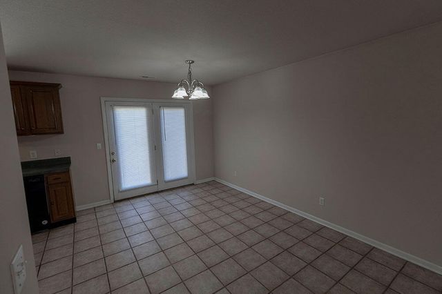 1900 FIELD ST, Columbia, MO 65203