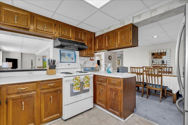 7226 Lakeview Drive, Lexington, MI 48450