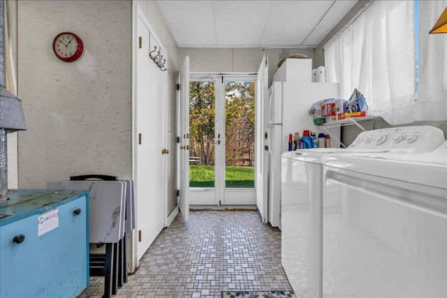 7226 Lakeview Drive, Lexington, MI 48450