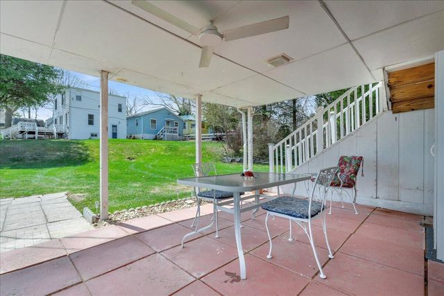 7226 Lakeview Drive, Lexington, MI 48450