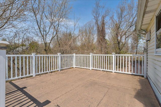 7226 Lakeview Drive, Lexington, MI 48450