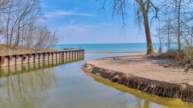 7226 Lakeview Drive, Lexington, MI 48450