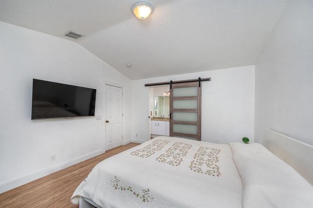 1252 Sabal Trail, Weston, FL 33327