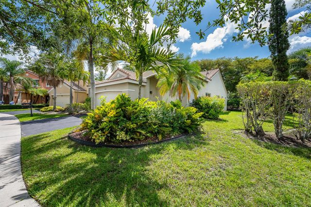 1252 Sabal Trail, Weston, FL 33327
