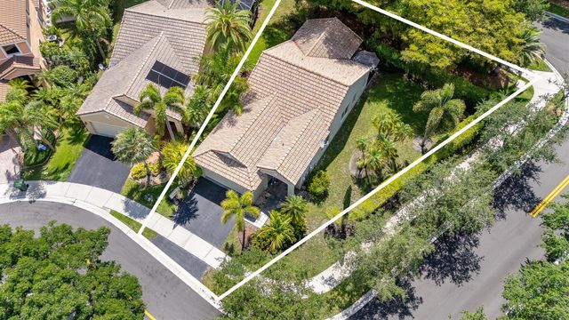 1252 Sabal Trail, Weston, FL 33327