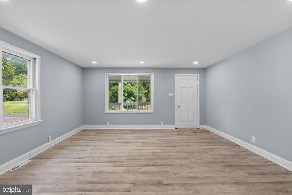 33 MANTUA RD, MOUNT ROYAL, NJ 08061 — photo 4