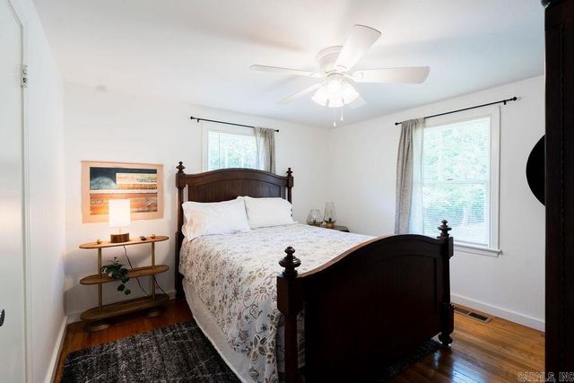 1323 W Searcy Street, Heber Springs, AR 72543