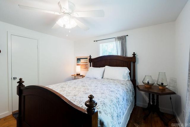 1323 W Searcy Street, Heber Springs, AR 72543