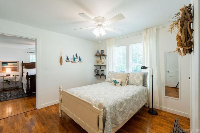 1323 W Searcy Street, Heber Springs, AR 72543