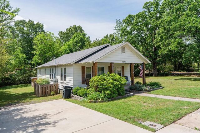 1323 W Searcy Street, Heber Springs, AR 72543
