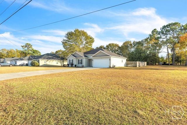 203 Bull Street, Glennville, GA 30427
