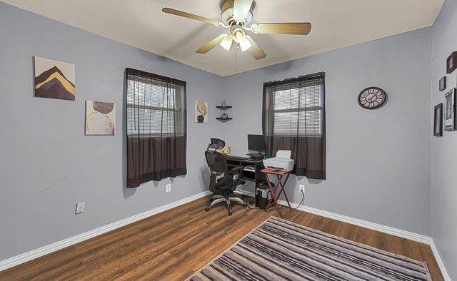 112 New Acres Drive, Hewitt, TX 76643