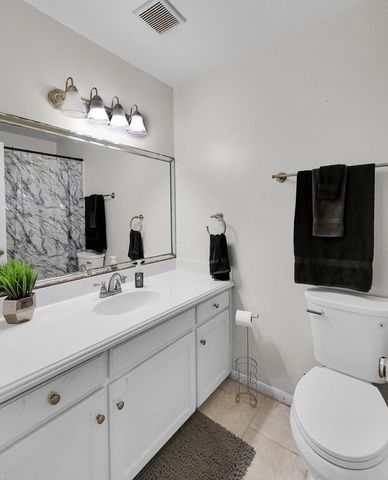 112 New Acres Drive, Hewitt, TX 76643