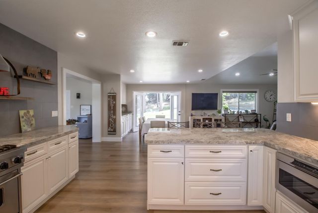 5257 Cold Springs Dr, Foresthill, CA 95631