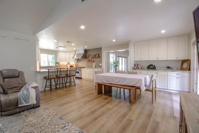 5257 Cold Springs Dr, Foresthill, CA 95631
