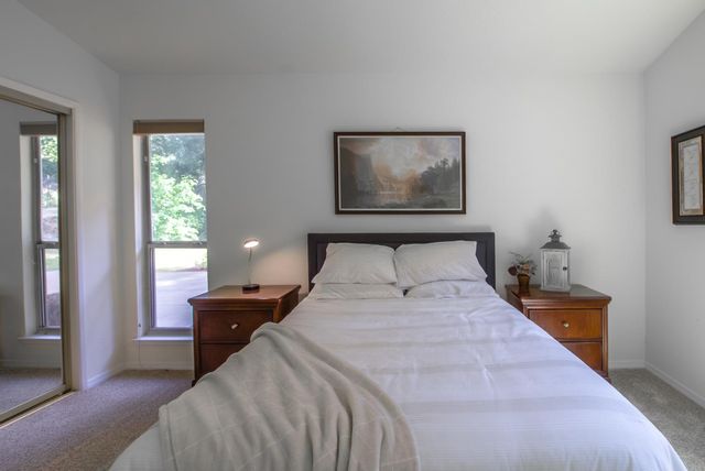 5257 Cold Springs Dr, Foresthill, CA 95631
