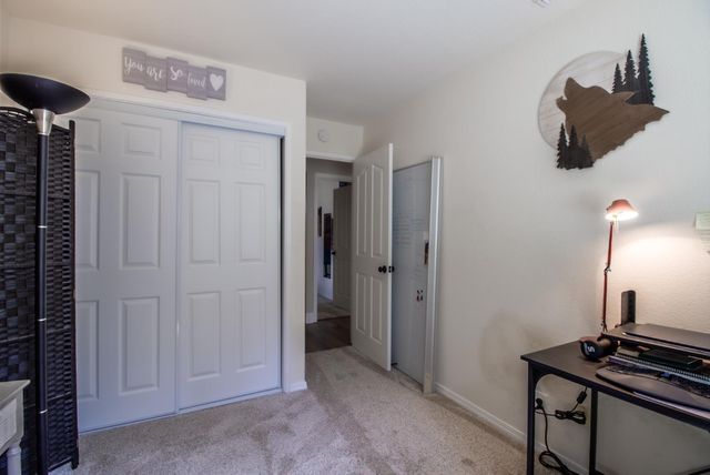 5257 Cold Springs Dr, Foresthill, CA 95631