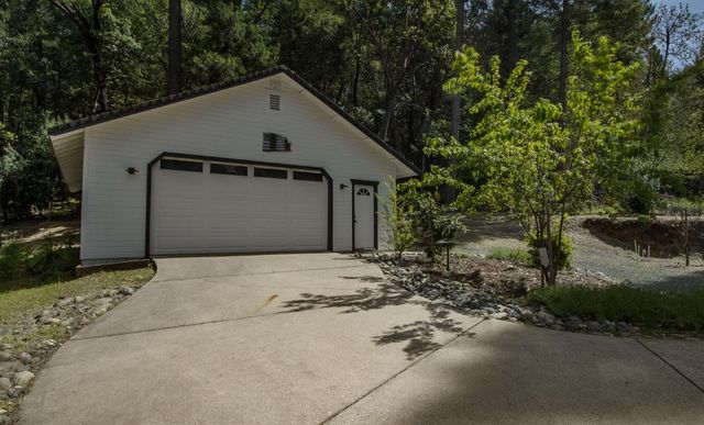 5257 Cold Springs Dr, Foresthill, CA 95631
