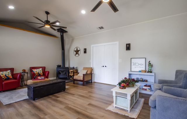 5257 Cold Springs Dr, Foresthill, CA 95631