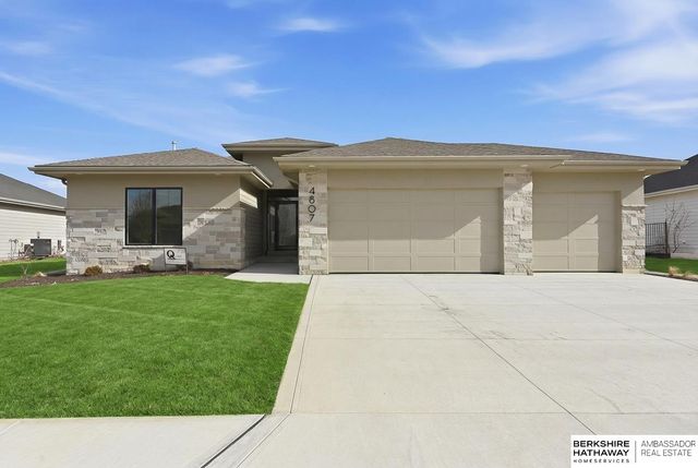 4807 N 192nd Avenue, Elkhorn, NE 68022
