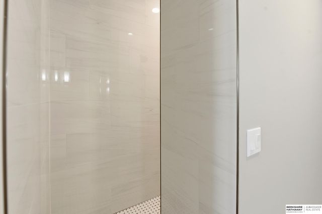 4807 N 192nd Avenue, Elkhorn, NE 68022