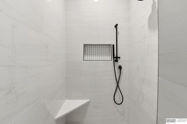 4807 N 192nd Avenue, Elkhorn, NE 68022