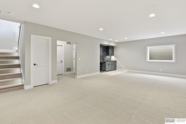 4807 N 192nd Avenue, Elkhorn, NE 68022