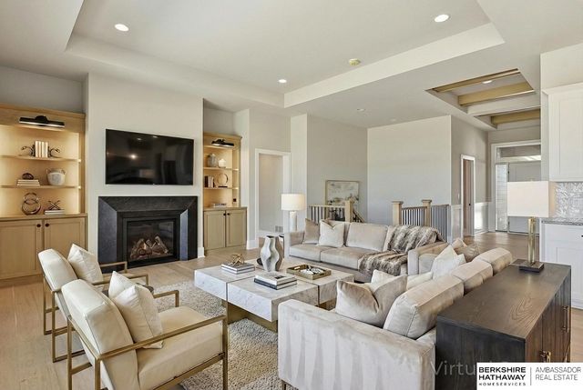 4807 N 192nd Avenue, Elkhorn, NE 68022